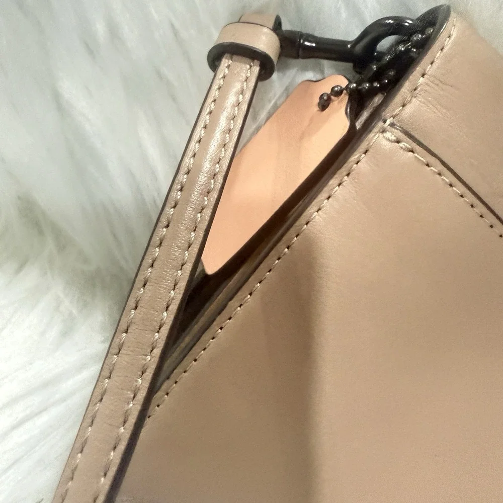 Coach  Hayden Foldover Crossbody  Leather Clutch Handbag Tea Rose